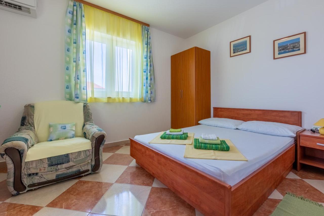 Apartmani Jaric Нови Винодолски Екстериор снимка