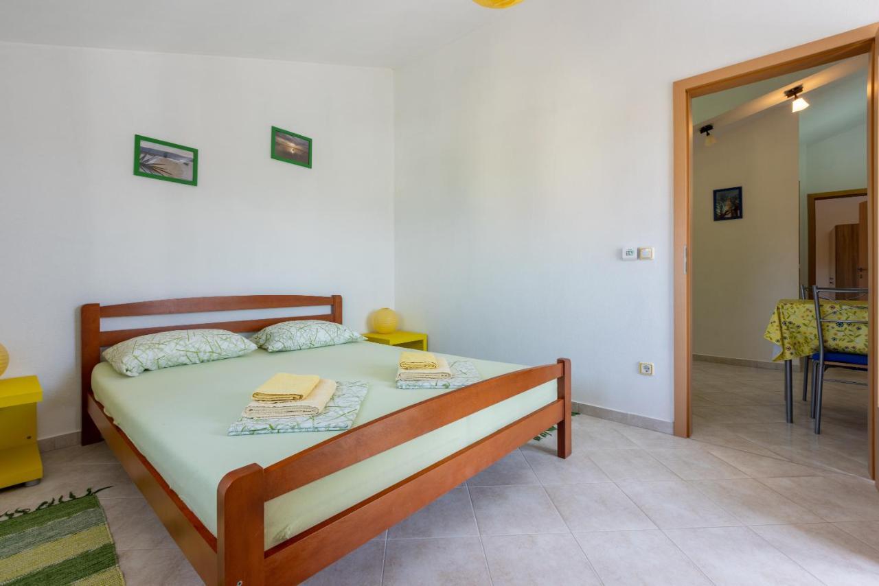 Apartmani Jaric Нови Винодолски Екстериор снимка