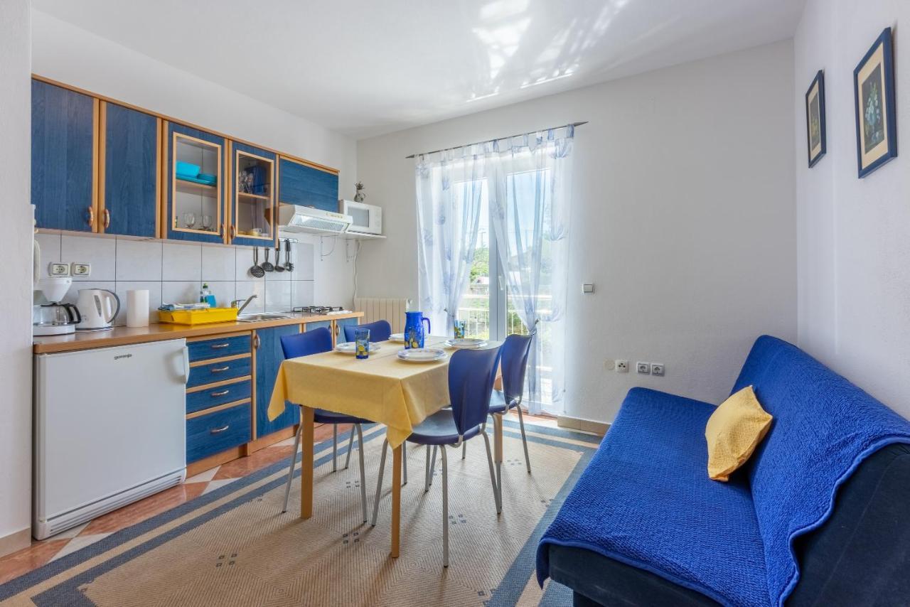 Apartmani Jaric Нови Винодолски Екстериор снимка