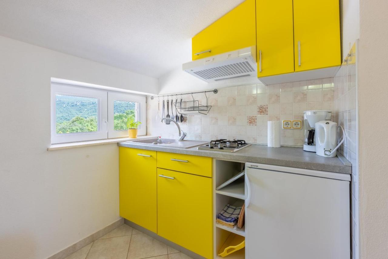 Apartmani Jaric Нови Винодолски Екстериор снимка